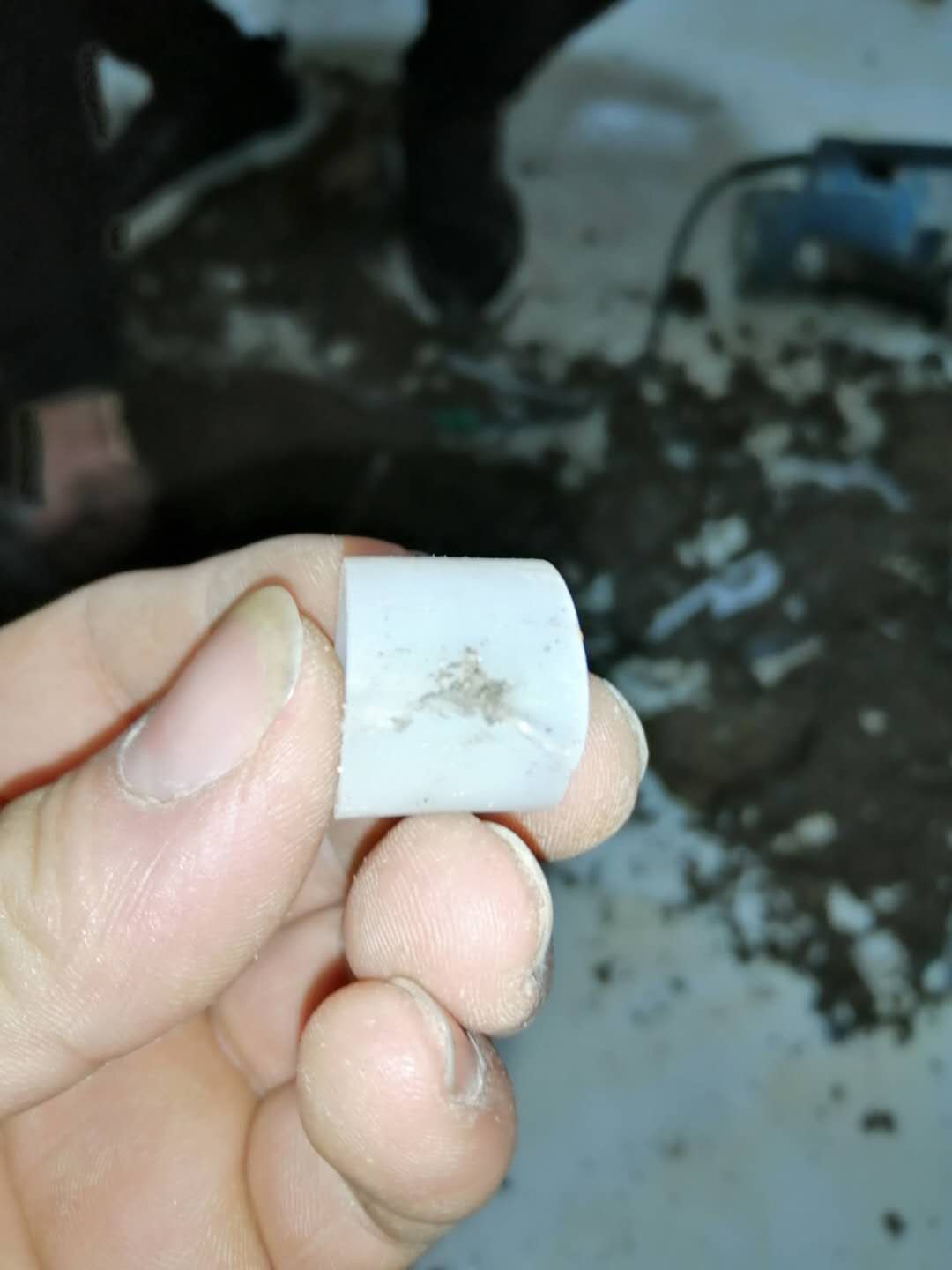 垫江家里地暖漏水了怎么办？